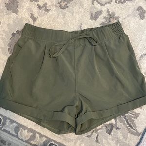 Zyia olive green shorts